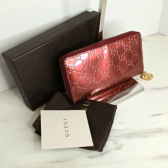Gucci Guccisima Patent Gloss Leather Heart Zip Wallet with Box and Dustbag - Picture 3 of 11